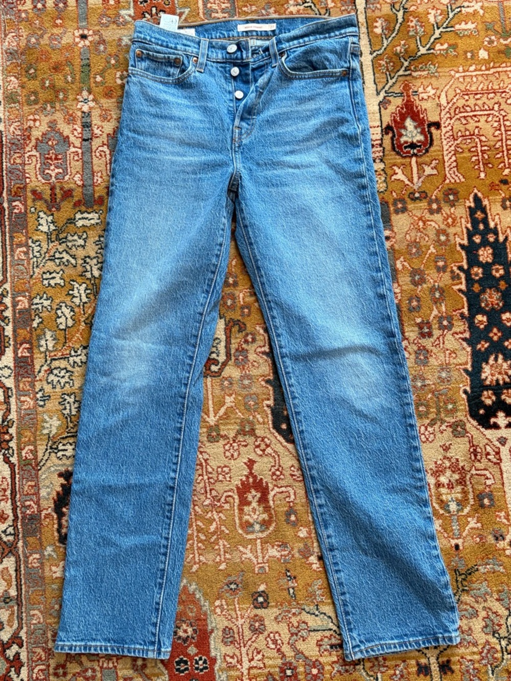 Levi’s Wedgie Straight Fit Women's Straight-Leg Jeans in Light Blue Size 27